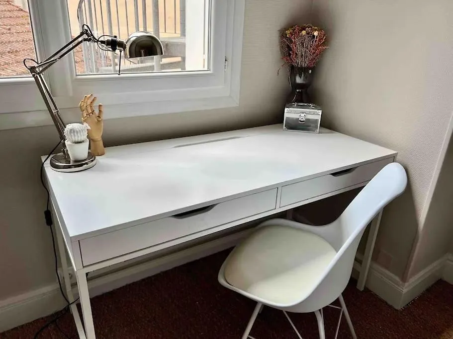 Apartment Lumineux T2 Tout Equipe Vichy Centre